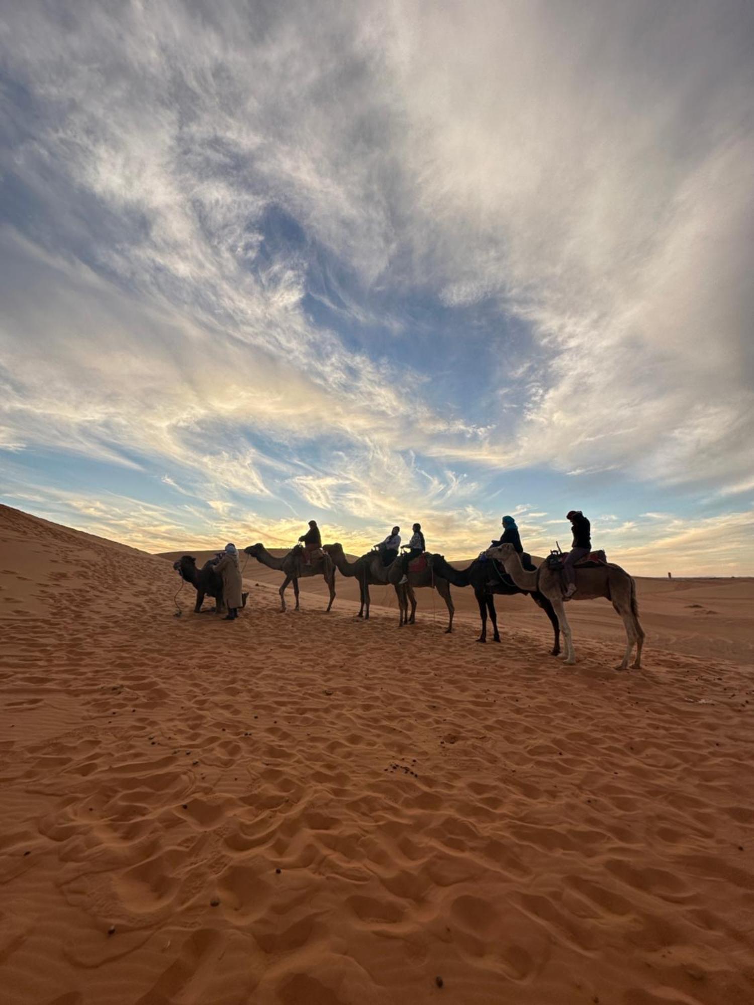 Luxury Local Camp Hotel Merzouga Buitenkant foto